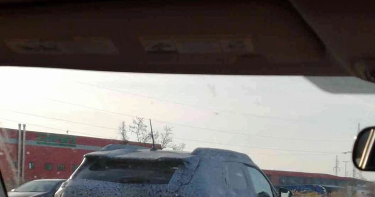 Duster 3, surprins la teste de drum. Cu ce motorizări ar putea veni