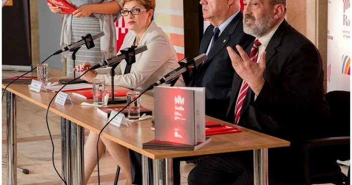 Oltea Şerban Pârau, Liliana Staicu,.Ovidiu Miculescu,  Attila Vizauer, la conferinţa de presă RadiRo FOTO: Alexandru Dolea