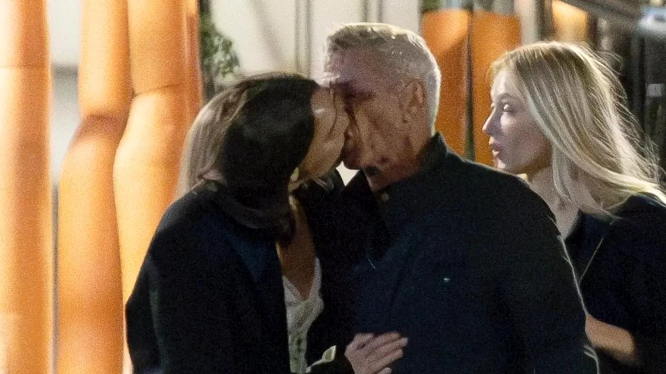 Sean Penn și Valeria Nicov.