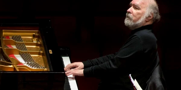 Pianistul Radu Lupu