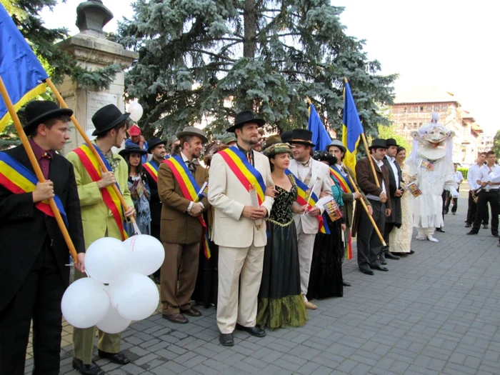 Curtea de Conturi considera nelegale si diurnele primite de actorii care au fost in Franta, in 2014. Foto arhiva Adevarul