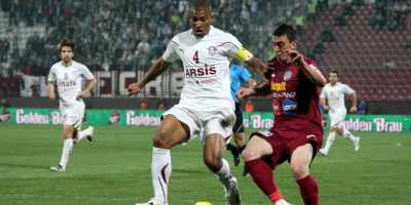 CFR Cluj a pierdut sambata pe teren propriu, 0-5, meciul impotriva Rapid Bucuresti