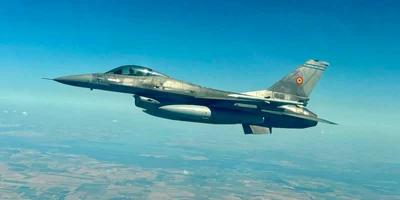 MApN a publicat imagini din timpul misiunii F-16 de doborâre a celei de-a treia drone