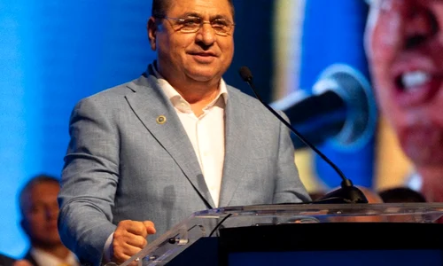 valentin resmeriță foto facebook valentin resmeriță png
