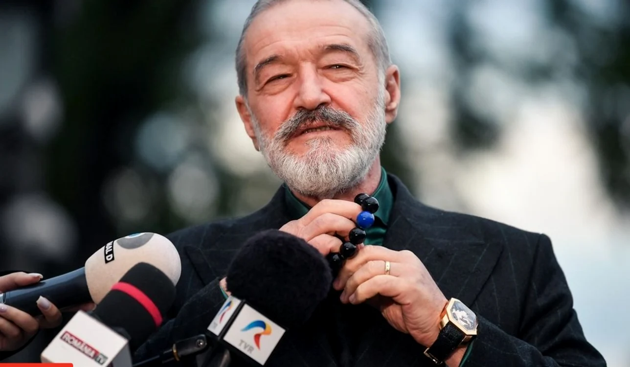 Gigi Becali împlinește 68 de ani.