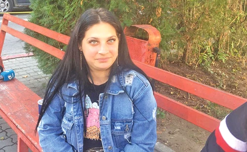 Alexandra Măceșanu, 15 ani