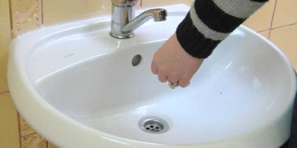 Oamenii au rămas fără apă la robinete