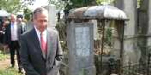 Mark H. Gitenstein îşi are înmormântaţi strămoşii la Botoşani