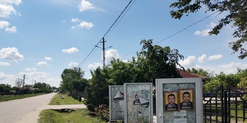 afisaj electoral alegeri prezidentiale 2025 icoana olt   foto alina mitran jpg