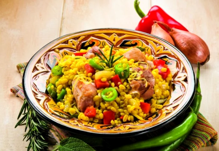 Din însorita Spanie, vine o rețeta tradițională iubită în întreaga lume, paellaclickpoftabuna.ro
