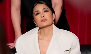Salma Hayek isi doreste sa arate ca la 25 de ani, foto Instagram jpg