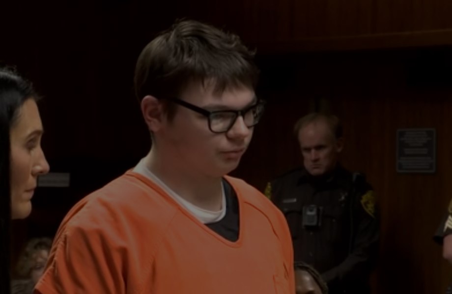 Adolescent american de 17 ani, condamnat pe viață pentru uciderea a 4 elevi de liceu