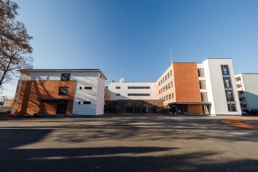 Singurul județ din România în care școlile nu au toalete în curte. Are și cele mai bune rezultate 