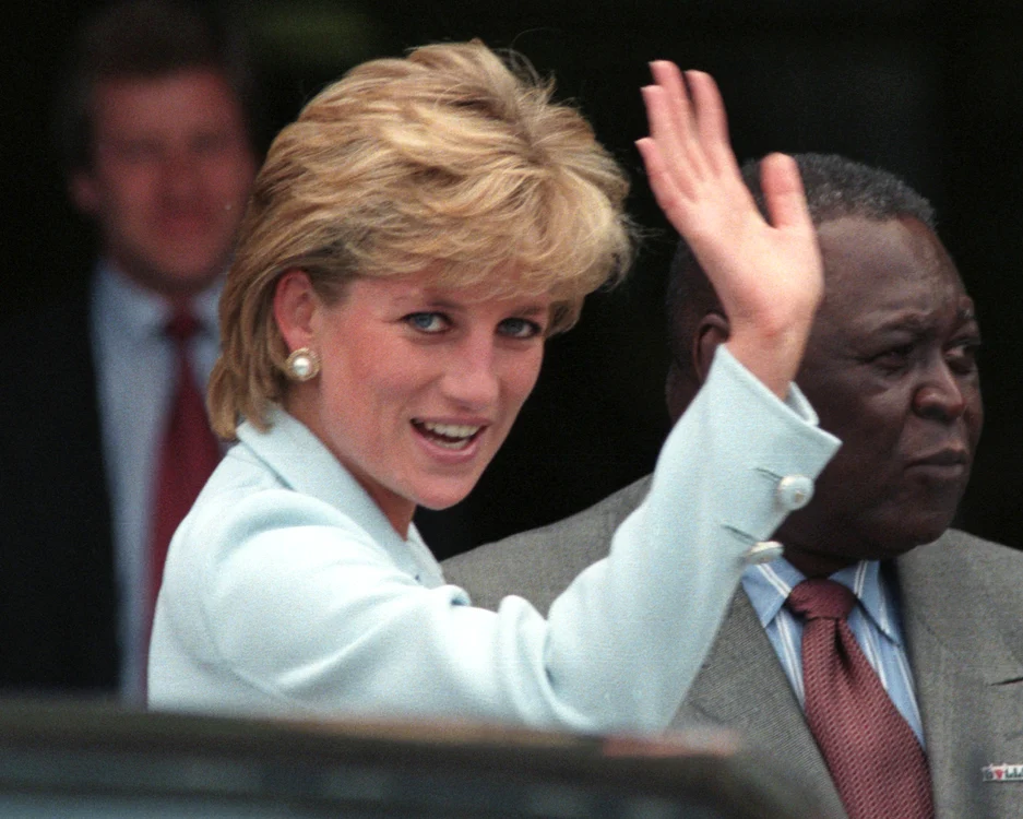 
    Iunie 1997. Aceasta este una dintre ultimele fotografii cu Prinţesa Diana în viaţăfoto Guliver / Splashnews  
