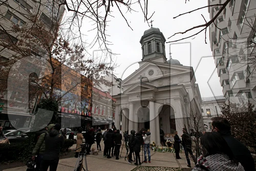 Funeraliile lui Mihai Șora, la Biserica Albă. Foto: Sever Gheorghe