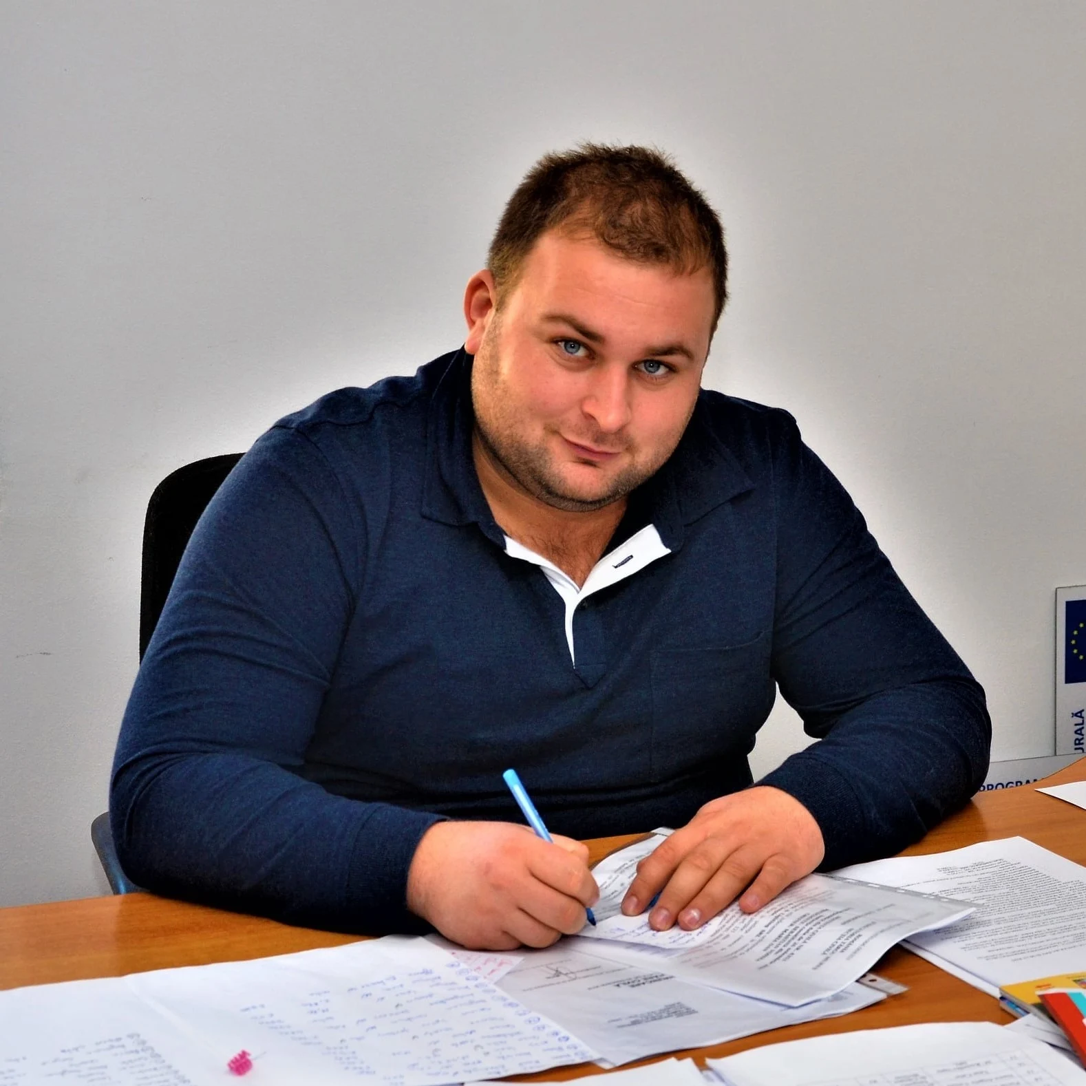 Cum a furat curent ani de zile primarul dintr-o comună din Mureș. Explicațiile procurorilor