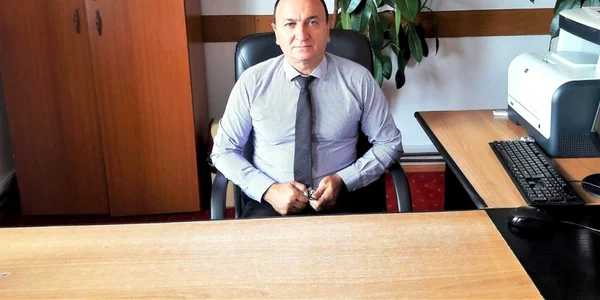 Ion Sandu - primarul localităţii Perişani - Vâlcea Foto Facebook Arhiva personală