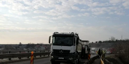 slobozia lucrari pe podul peste raul ialomita foto drdp constanta