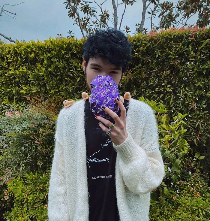 Fotografia încărcată de iubitul vedetei în prima zi de Paște