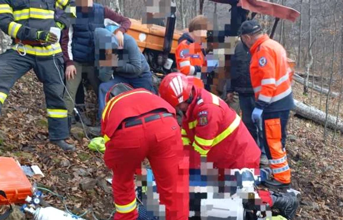 Bărbatul a fost resuscitat și readus la viață FOTO: ISU Alba 