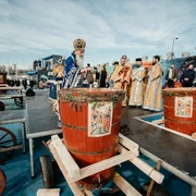 IPS Teodosie sfintire agheasma, foto Facebook Arhiepiscopia Tomisului jpg