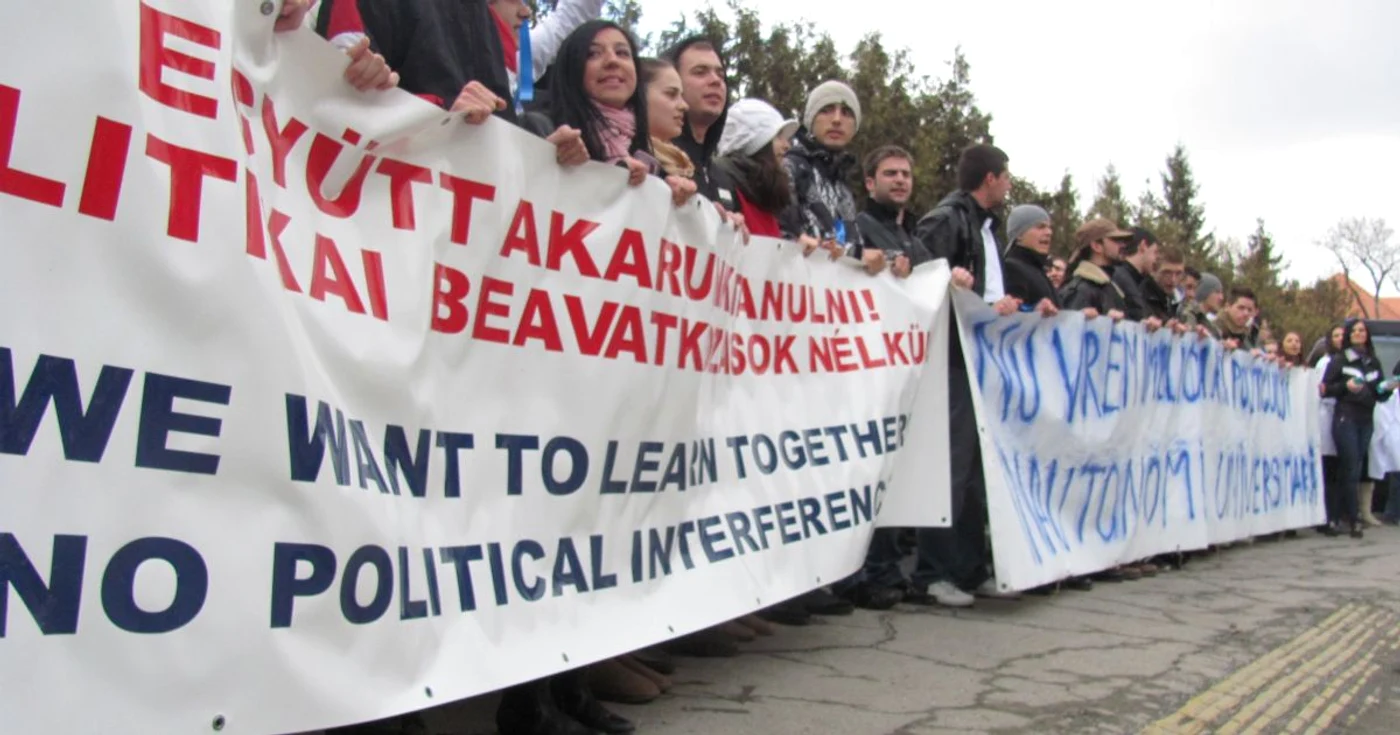 Protestele studenţilor se vor muta în sala de judecată