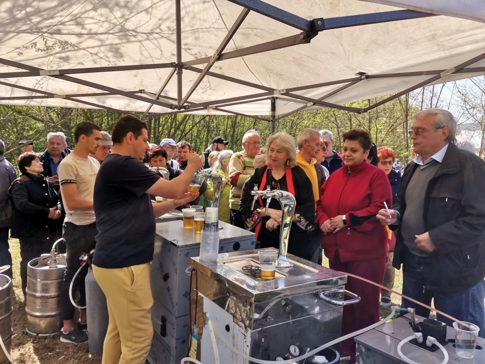 1 mai cu mici şi bere de la psd la slatina