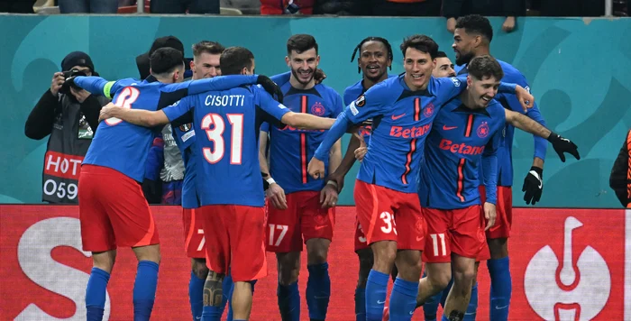 După prima etapă din play-off, jucătorii FCSB vor pleca la echipele naționale. Foto Sportpictures