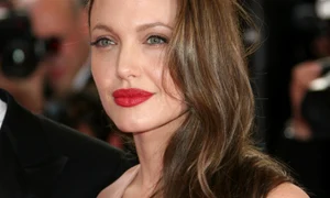 Angelina Jolie, secrete de îngrijire a tenului  sursa   Shutterstock jpg