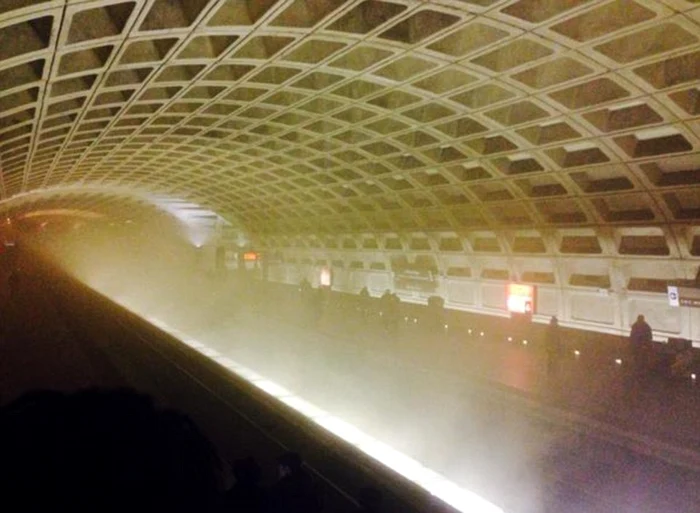 L'Enfant Plaza, stația de metrou din Washington, unde a avut loc incidentulFoto: Lesley Lopez/Twitter