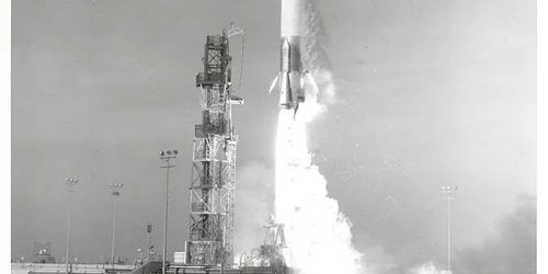 nava mercury atlas foto space com jpg