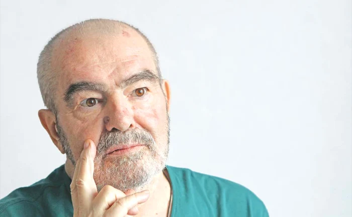 
    George Stanca va fi depus marţi, de la ora 15.00, la  Biserica Sfântul Gheorghe-Nou, din București. Slujba de  înmormântare va avea loc joi, la ora 13.00, după  care cortegiul funerar se va îndrepta spre cimitirul Bellu  