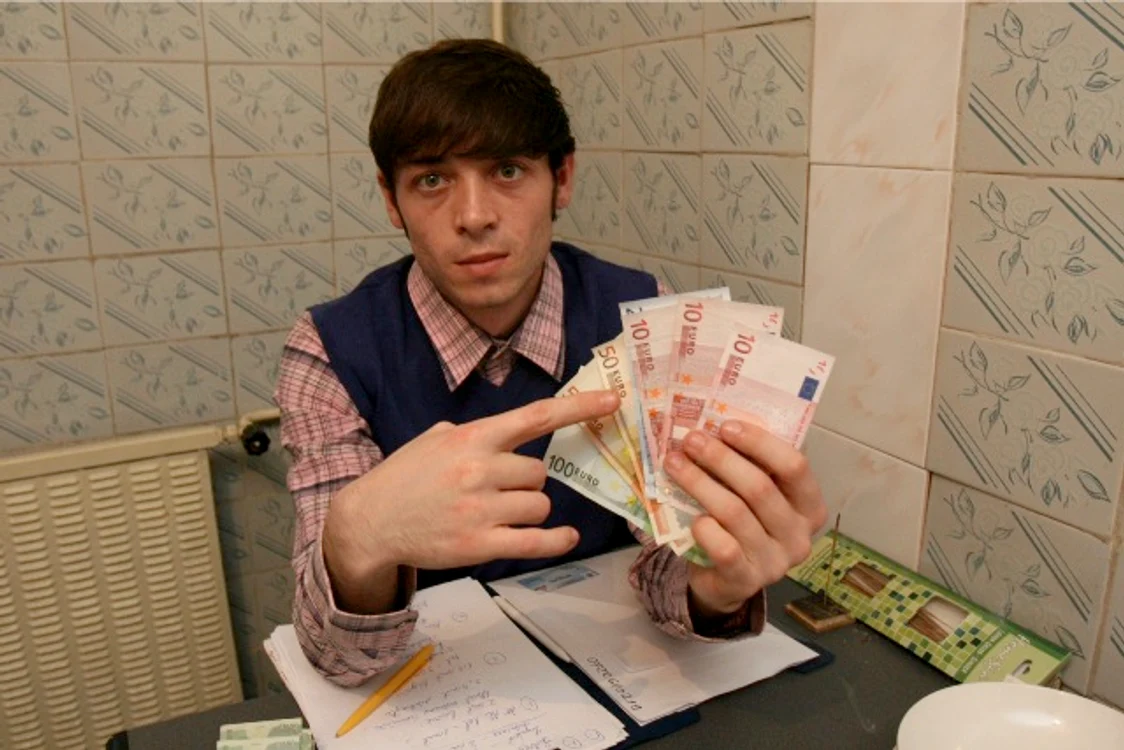 
    Studenţii îşi pot drămui mai bine banii  