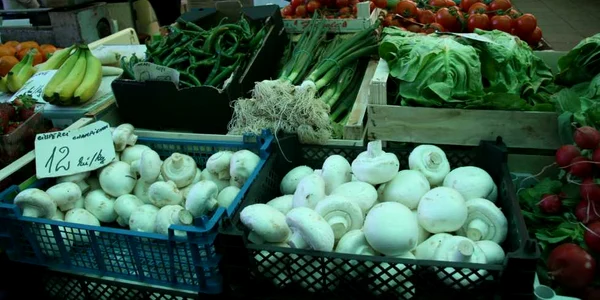 Legume în piaţa din Suceava