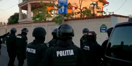 5f169b135163ec427135db69 jpg