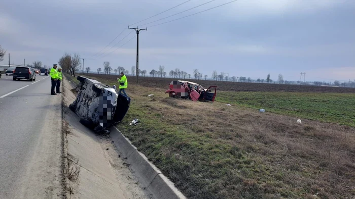 Neatenția în conducere a fost cauza accidentului FOTO Poliția Neamț