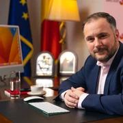 Rareș Hopincă, noul prefect al Municipiului București FOTO: Facebook