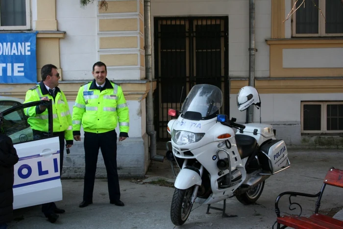 Poliţiştii vor merge în control la şcoli