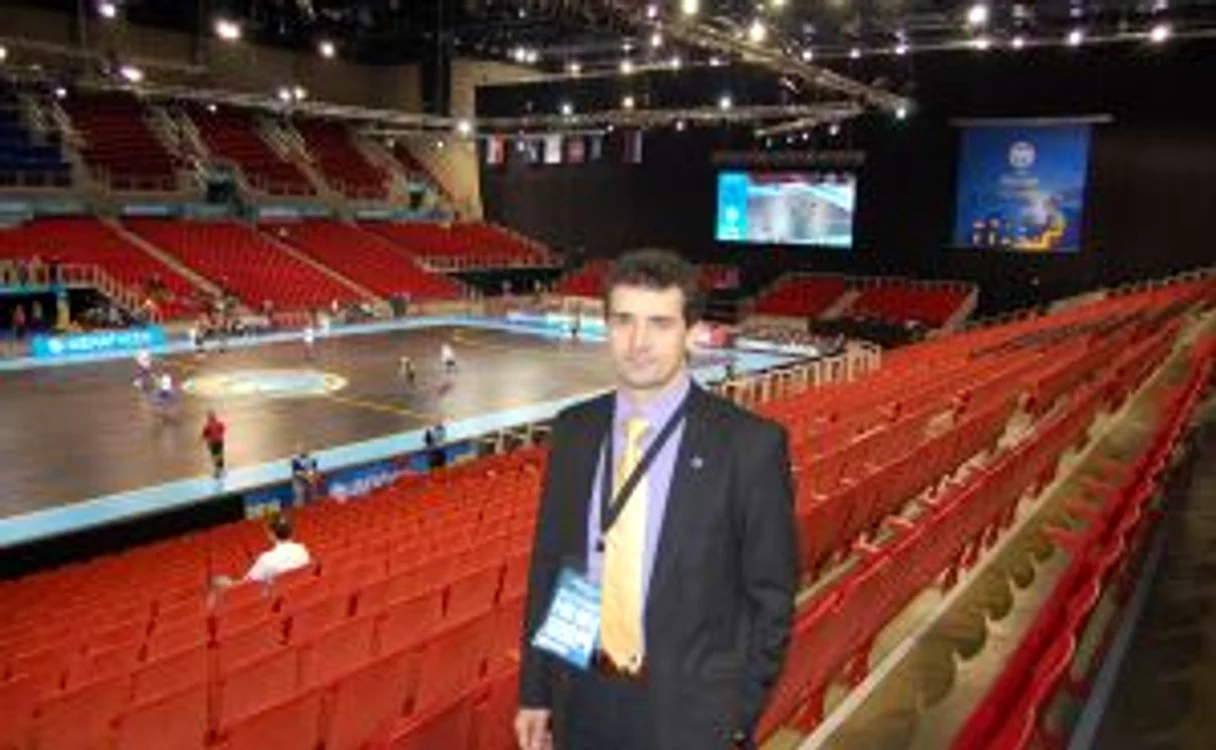 Bogdan Sorescu este primul arbitru român care a oficiat meciuri la un campionat european de futsal