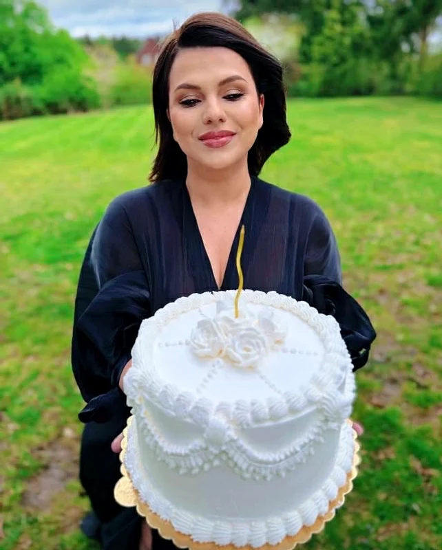 Cristina Vasiu a împlinit 34 de ani foto: Instagram 
