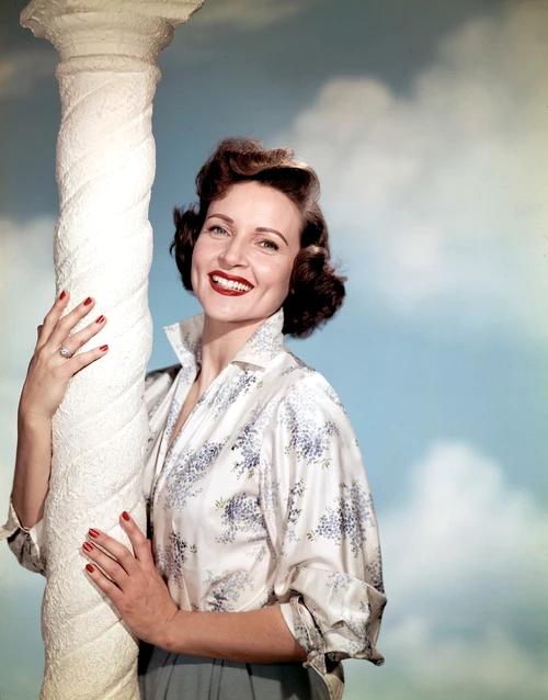 3 profimedia 0154572289 jpg jpeg