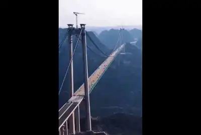 pod gif gif