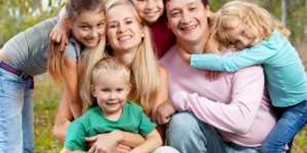 Copii fericiti Shutterstock