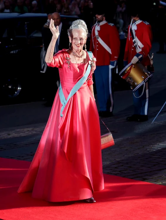 Regina Margrethe a II a a Danemarcei Keld Navntoft, Kongehuset (2) jpg