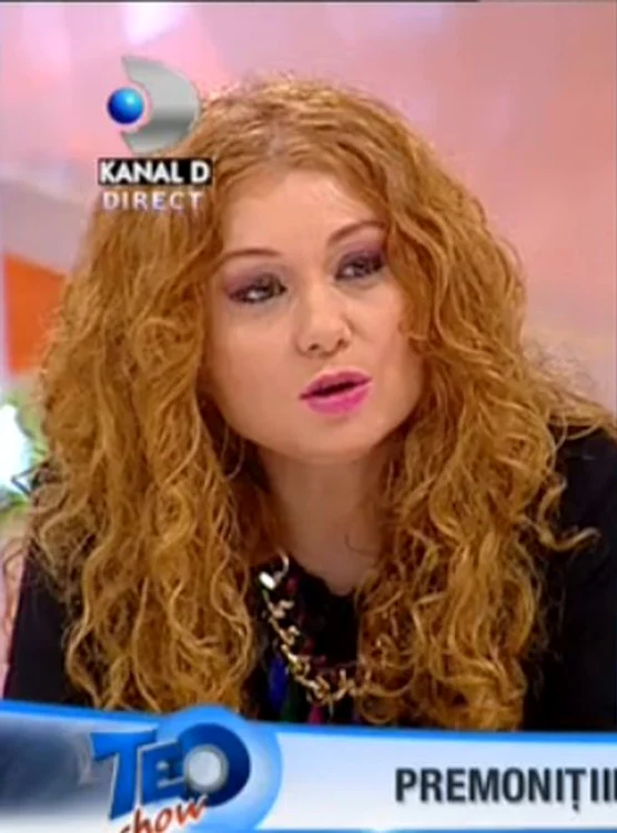 Veronica A Cara