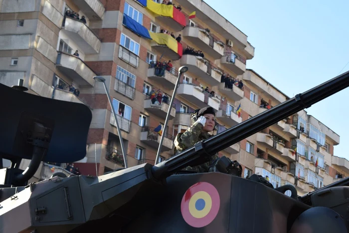 parada confetti alba iulia