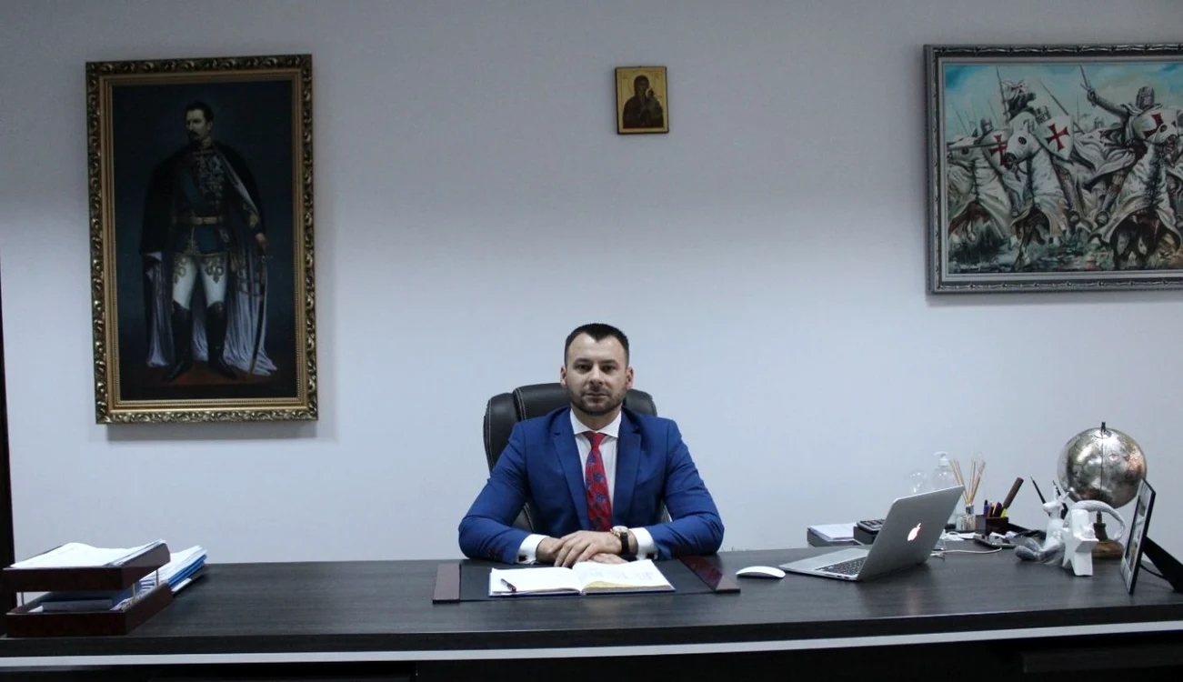 Managerul Anton Măzărianu este conştint că sponsorizarea înseamnă milioane de euro FOTO Dan Sofronia