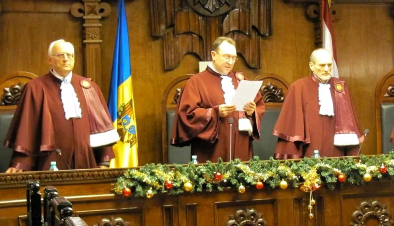 Judecătorii CC de la Chișinău care au decis în 2013 că limba de stat a RM este limba română