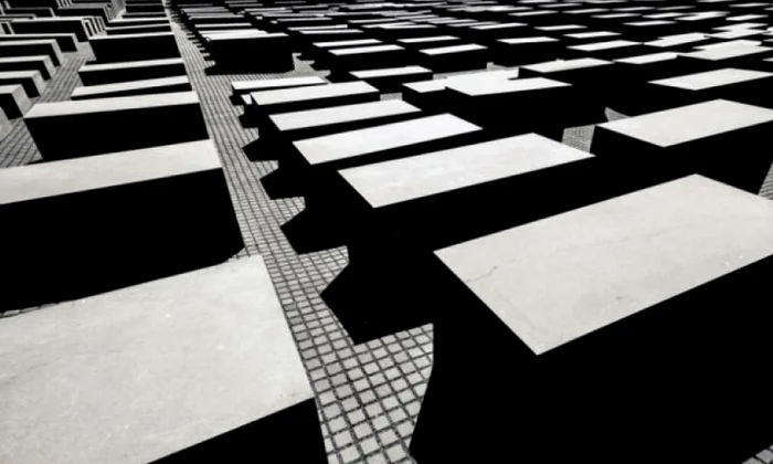 Ediţii speciale de Ziua Naţională a Comemorării Holocaustului, joi, la TVRi jpeg