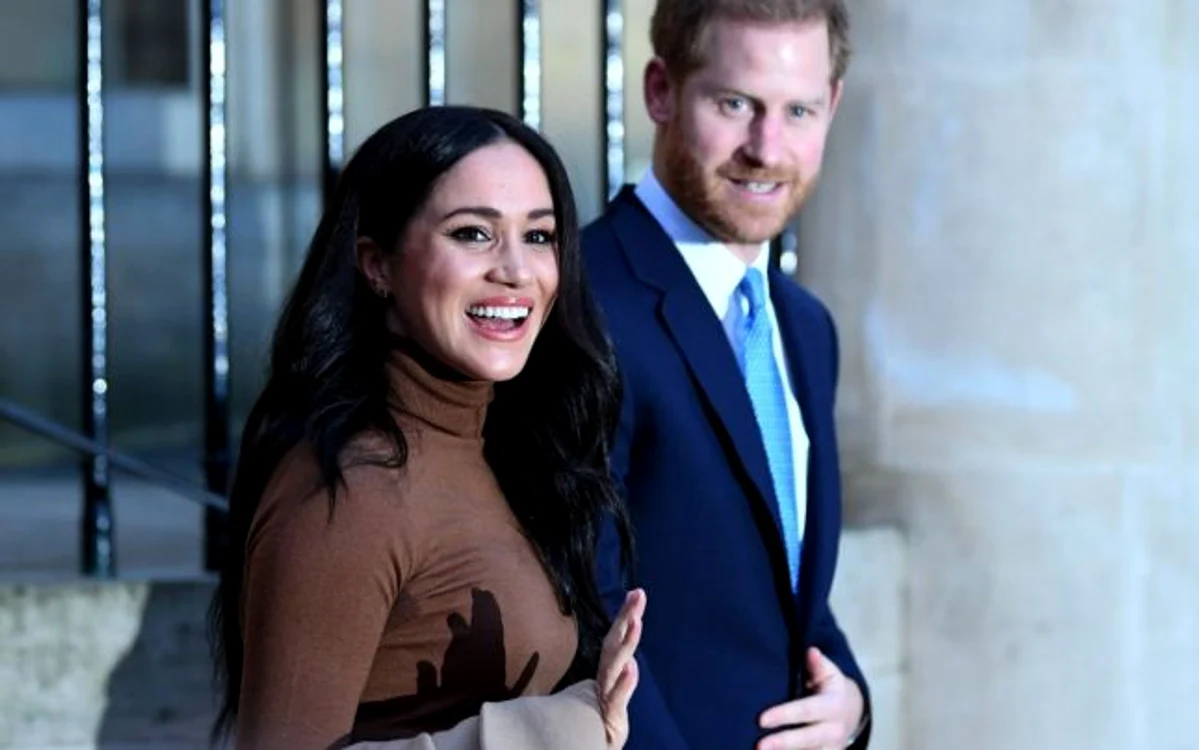 Meghan şi Harry vor să fie independenţi de familia regală britanică FOTO Guliver/Getty Images